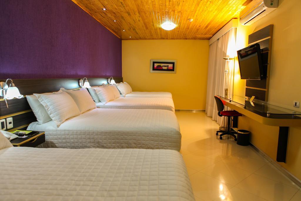 Marambaia Hotel Ciudad del Este Rum bild